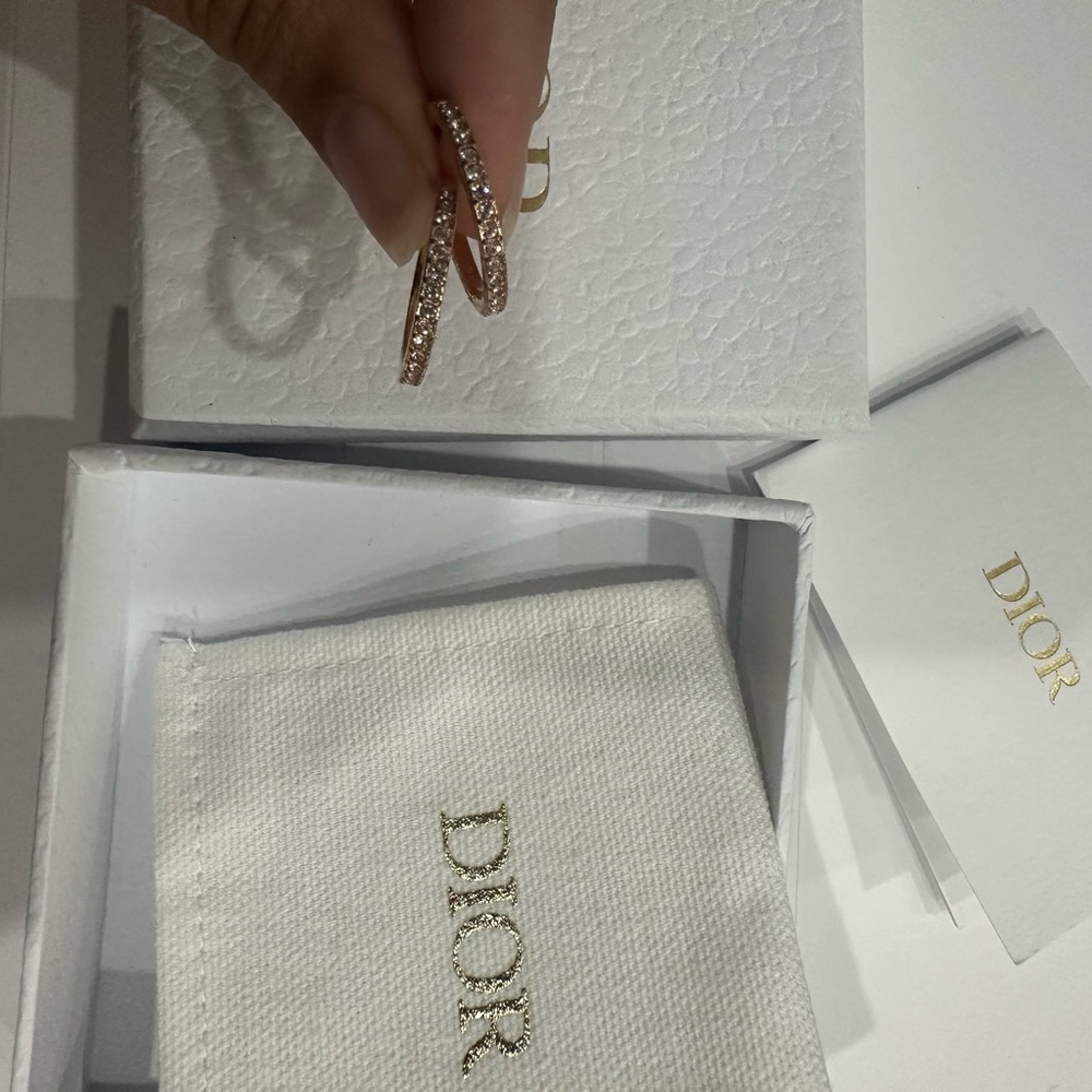 Dior rose Gold Ring with Sparkling Accents